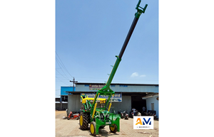 Máquina Elevadora de Postes con Sistema Hidráulico Ashok Metal Works con Estabilizador Frontal para Tractor, Bajo Costo de Mantenimiento, 1 Año de Garantía - Product Image 3