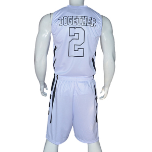 Fabricant d'uniformes de basketball sur mesure. Ensemble de maillots en maille 100 % polyester pour sublimation, respirant et à séchage rapide, pour le sport (vente en gros) - Product Image 2