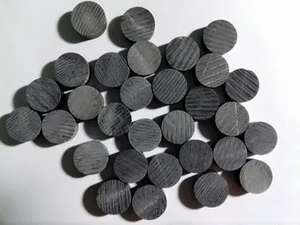 Sons Exports, le plus grand fabricant indien, propose des boutons vierges faits à la main en corne de buffle, écologiques, de forme naturelle, couleur noire, pour vêtements. - Product Image 4