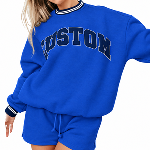 Sweat-shirt tendance streetwear 360 GSM épais, coupe oversize, avec logo brodé personnalisé, patch chenille et bord côtelé contrastant - Product Image 5