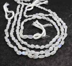 Cuentas de Piedra Lunar Arcoíris Blanca Natural, Forma de Pepita Lisa de 5x7-6x9MM, Cuentas de Piedra Lunar Arcoíris de 13 Pulgadas para Fabricación de Joyería - Product Image 2