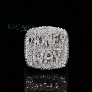 แหวนค็อกเทลผู้ชายเงินแท้ 925 ประดับมอสซาไนต์ ตัวอักษร "Money Way" สไตล์ฮิปฮอป สำหรับใส่ทุกวัน - Product Image 1