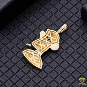 Pendentif animal de dessin animé entièrement détaillé en argent sterling avec pierres de diamant moissanite serties à la main - Product Image 3