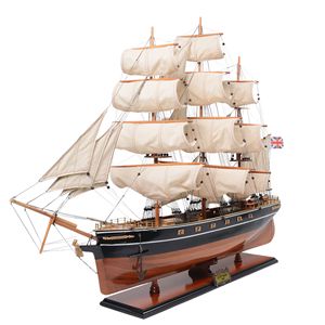 Maquette de bateau à voile Clipper Cutty Sark en bois peinte à la main, écologique, pour collectionneur nautique, cadeau de présentation 97Lx29Wx73H - Product Image 2
