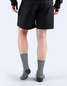 Stylish ankle <b>socks</b> made with soft breathable material Ensures comfort and freshness Perfect for <b>running</b> sports and casual wear - Product Image 3