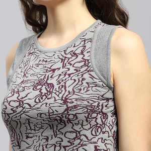 Camiseta sin mangas de tela jersey estilo hip hop para mujer, de alta calidad, transpirable, ajustada, con estampado liso, MOQ bajo, ¡la más vendida! - Product Image 6