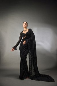 Sari de Georgette Sintético Estilo Bollywood con Lentejuelas Pesadas de 5mm, Bordado Multicolor y Detalle Zalar con Blusa de Diseñador - Product Image 5