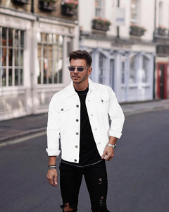 Chaqueta de mezclilla ajustada de algodón premium para hombre, estilo moderno, con logo frontal recubierto, estilo urbano, chaqueta de invierno personalizable a precio económico. - Product Image 5