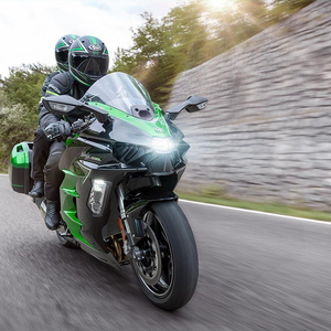 Kawasaki Ninja H2 SX SE+ 2023 - Product Image 5