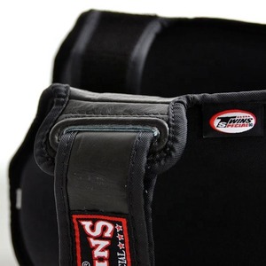 Protège-tibias noirs Twins en gros pour Muay Thai et boxe, protège-jambes d'entraînement professionnel Twins - Product Image 6