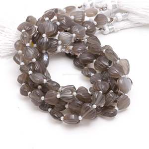 Perles de pierre de lune grise naturelle sculptées en forme de cœur 9-10MM, perles de pierres précieuses sculptées à la main pour la fabrication de bijoux - Product Image 5