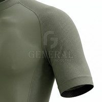 Tenue de cyclisme légère en polyester respirant, maillot de vélo personnalisé, short rembourré, vêtements de sport performants pour les professionnels