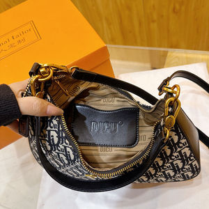 Women's Stylish Designer Denim Crossbody Shoulder Bag with Zipper Closure Single Strap <b>Small</b> Capacity - Product Image 5