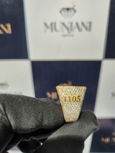 Anillo Conmemorativo Personalizado de Plata de Ley 925 con Moissanita VVS, Anillo con Foto Personalizada, Anillo Hip Hop con Incrustaciones, Pasa la Prueba del Diamante - Product Image 1