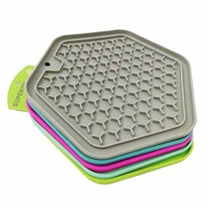Tapis de léchage en silicone certifié audit usine, avec logo personnalisé et design créatif, peu encombrant, qui ralentit la consommation - Product Image 4