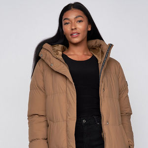 Hot Sell Oem Winter Luxury Plain Long Down Coats Custom Fashion Heat Transfer Logo Lapel Boxy Zip Thick Women'S Puffer Jacket - Product Image 1