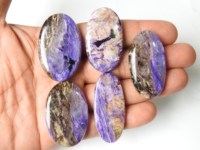 Pierre Charoïte Naturelle en Gros, Cabochon Lisse Poli, Forme Fantaisie, 20-40mm de Long, Pour la Fabrication de Bijoux Faits Main, Prix