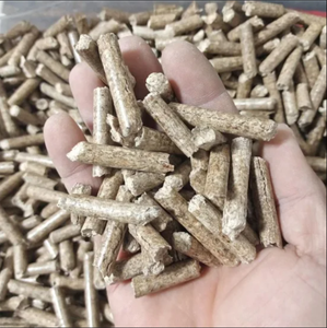 Pellets de Madera de Abeto, Pino y Haya Premium, Bolsas de 15 kg, Forma de Barra, Diámetro de 6-8 mm, Longitud de 10-40 mm, 4500J Calorías, Sistema de Calefacción, Envío Inmediato - Product Image 1