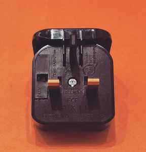 Industrial NFC Enabled EU/<b>UK</b> Mains Socket <b>Adapter</b> with Fuse Converter ABS & Copper Material WiFi - Product Image 3