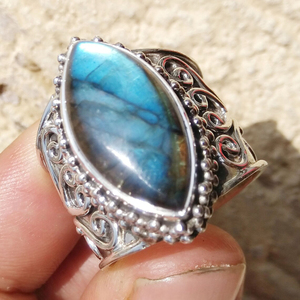 Handcrafted <b>Labradorite</b> <b>Ring</b> Natural Gemstone 925 Sterling Silver Jewelry Flashy Blue Fire <b>Ring</b> Boho Chic Gift - Product Image 4