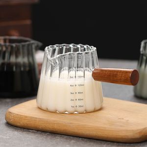 Mini Tazza da Caffè Italiana da 180ml con Manico in Legno, Tazza per Latte in Vetro e Misurino per Caffè, 1 Pezzo - Product Image 6