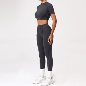 Conjunto Deportivo Casual para Mujer, de Yoga, Color Sólido, Secado Rápido, Transpirable, para Gimnasio y Running, Top de Manga Larga y Pantalones Cortos - Product Image 3