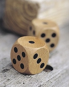 Wooden Dice Large Size Natural Crafts High On Demand Wooden Dice At Affordable Price High Quality Wood Dice Custom Engraving - Product Image 2
