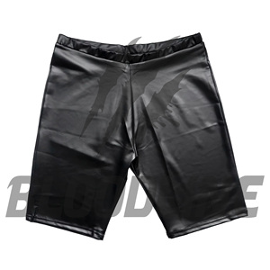 Shorts Bermuda pour homme en PU noir, taille haute, élastique, séchage rapide, style sportif, couleur unie, tissu en nylon et élasthanne - Product Image 5