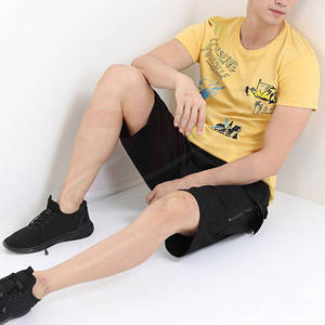 Camisetas de algodón al por mayor con cuello redondo, camisetas con logotipo digital personalizado, camisetas suaves de corte regular para hombre, camisetas de alta calidad para hombre. - Product Image 1