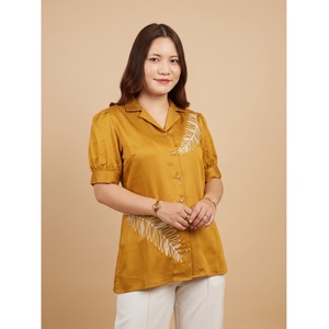 เสื้อเชิ้ตผู้หญิง MYLAH mustard พรีเมียม ผ้าฝ้าย Giza ดีไซน์หรูหรา ทรงสวยเหมาะสำหรับทำงาน ออฟฟิศ และสไตล์ลำลอง ติดต่อซัพพลายเออร์โดยตรง - Product Image 1