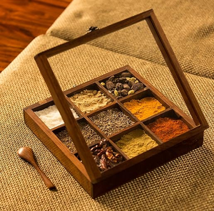 Caja de especias de madera de diseño moderno con 9 compartimentos y revestimiento de color madera natural, con cuchara. - Product Image 3