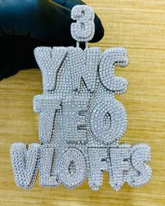 จี้เพชรโมอิสซาไนต์ทรงกลม 5 กะรัต เงินแท้ 925 ชุบทองคำขาว 14K  ปรับแต่งชื่อได้สำหรับผู้ชาย - Product Image 1