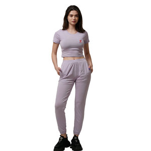 Nouveau Crop Top Femme Tendance en Coton Premium, Coupe Ample et Respirante, Épaules Tombantes, Confortable pour Tenue Décontractée - Product Image 4
