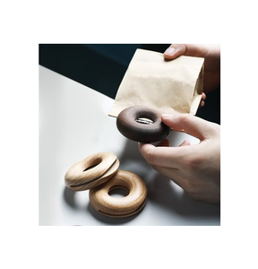 Clip de scellage pliable en bois écologique pour sacs de donuts, vente en gros d'usine, le meilleur clip de scellage pour sacs de snacks en forme de donut - Product Image 2