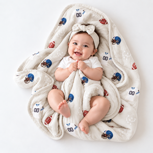 Couverture bébé en coton bio avec motif de ballon de football, enveloppement doux pour nouveau-nés, toutes saisons - Product Image 1