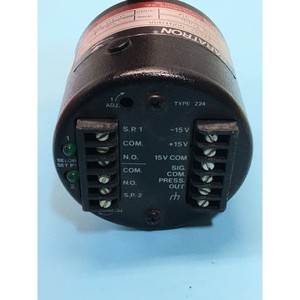 MKS 224HA-00010BB, 10 TORR, 143558 - Équipements et pièces semi-conductrices d'occasion fiables à l'échelle mondiale - Product Image 4