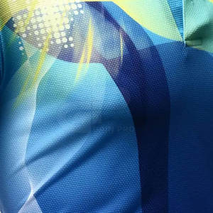 Chemise polo en coton piqué classique, respirante et douce, coupe confortable pour homme, idéale pour les activités quotidiennes, les voyages, le sport et les occasions décontractées. - Product Image 5