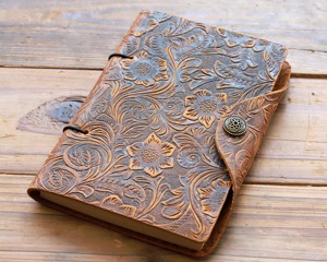 Cuaderno de Cuero Hecho a Mano con Encuadernación en Espiral, Diario Personalizado, Libro de Bocetos - Product Image 4