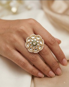 Traditional Kundan Finger <b>Ring</b> Indian Bridal Jewellery <b>Statement</b> <b>Ring</b> Ethnic Wedding Jewellery Wholesale Manufacturer & Supplier - Product Image 2