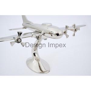 Modèles d'avions en métal moulés sous pression 1:200 avec socle, objets décoratifs, cadeaux promotionnels et accessoires de collection pour la décoration - Product Image 6