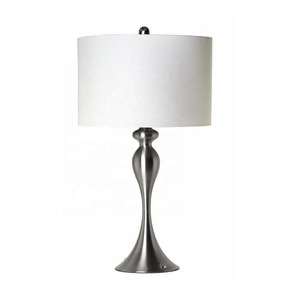 Lampe de table en métal à abat-jour argenté de vente chaude pour salon étude et chambre à coucher corps en aluminium écologique décor d'occasion de fête - Product Image 3