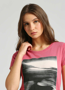 T-shirt à col rond pour femmes, 100% coton, appliques, léger, respirant, manches courtes, vêtements décontractés d'été pour la vente en gros et l'exportation - Product Image 4