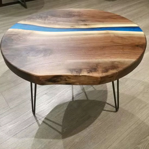 Table basse en bois et résine époxy bleu ciel, style vintage, qualité supérieure, personnalisable, pour salon, avec tabouret professionnel - Product Image 1