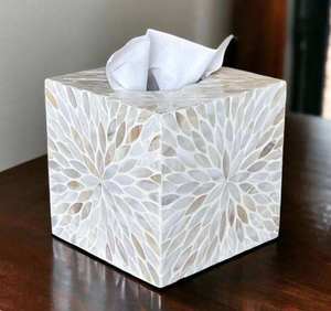 Caja de pañuelos de madera multifuncional con diseño pintado a mano, tallada al estilo indio, organizador ecológico para baño de estilo rústico - Product Image 5