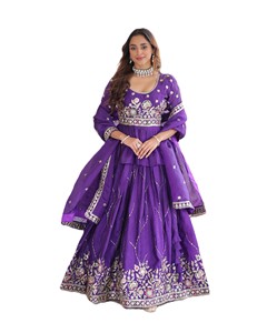Ensemble Lehenga Choli traditionnel indien pour femmes, de qualité supérieure, avec dentelle unie, sequins et broderies, respirant, prêt-à-porter, robe Garba, nouveauté - Product Image 3