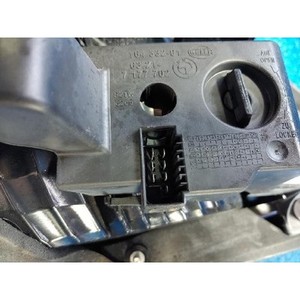 ไฟท้ายขวามือสอง ซีรีส์ 5 รุ่น 63217177702 - Product Image 6