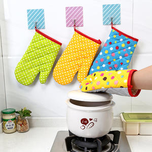 Gants de four en coton résistants aux hautes températures, imperméables, avec logo personnalisé, prise en main sûre et confortable pour la cuisine, vente en gros - Product Image 5