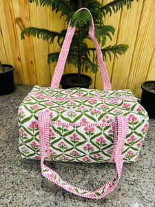 Grand sac de voyage matelassé en coton, durable, léger et écologique, avec doublure en polyester, fermeture éclair, personnalisable, pour la nuit - Product Image 2