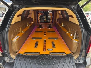 Explorer Clean Black 2015 Gasolina Automático Limo Estirada Usada SUV Vehículo Funerario Techo Solar - Product Image 6