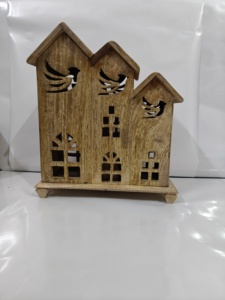 Cabaña decorativa de madera - Product Image 4